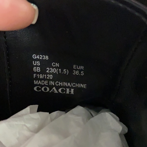 Coach Hedy Bootie size 6 - Picture 9 of 9